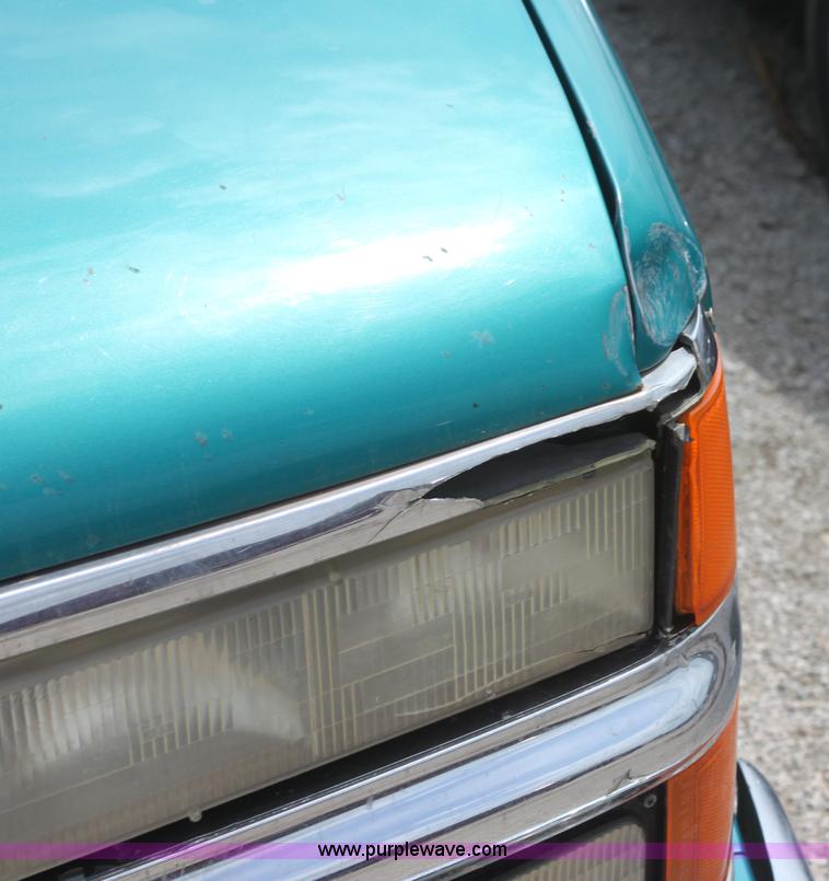 image for item I7343 1996 Chevrolet 1500 Z71 Ext. Cab pickup truck