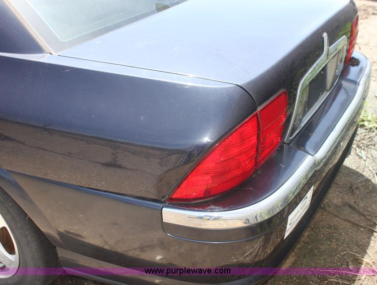 image for item I7364 2000 Lincoln LS