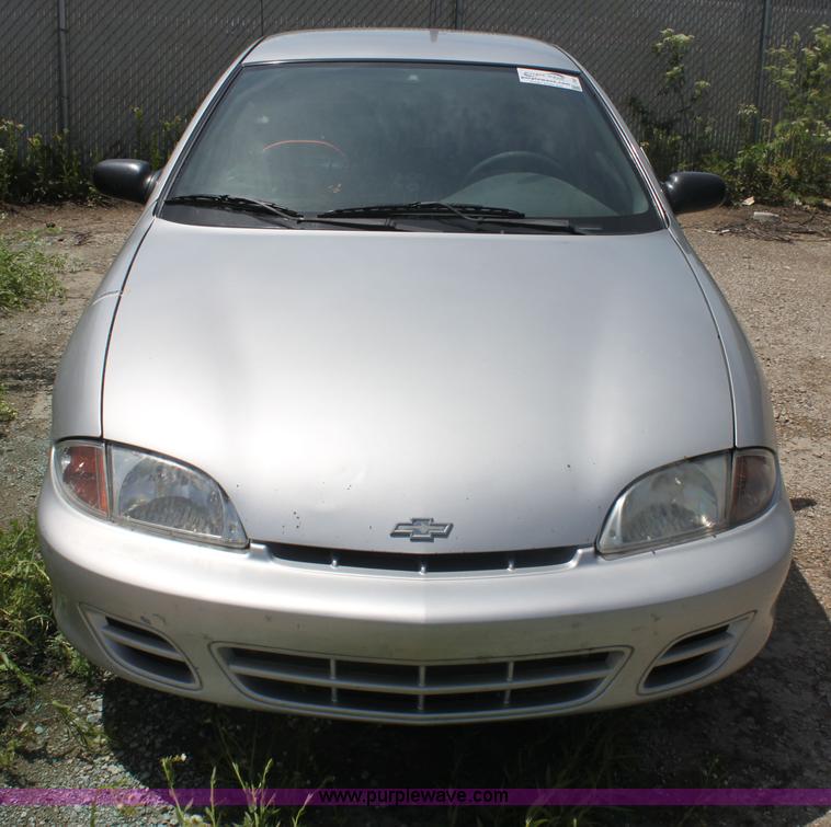 image for item I7367 2000 Chevrolet Cavalier