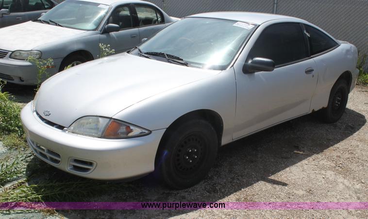 image for item I7367 2000 Chevrolet Cavalier