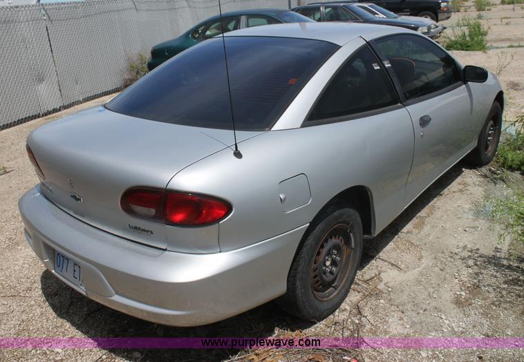 image for item I7367 2000 Chevrolet Cavalier