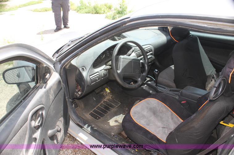 image for item I7367 2000 Chevrolet Cavalier