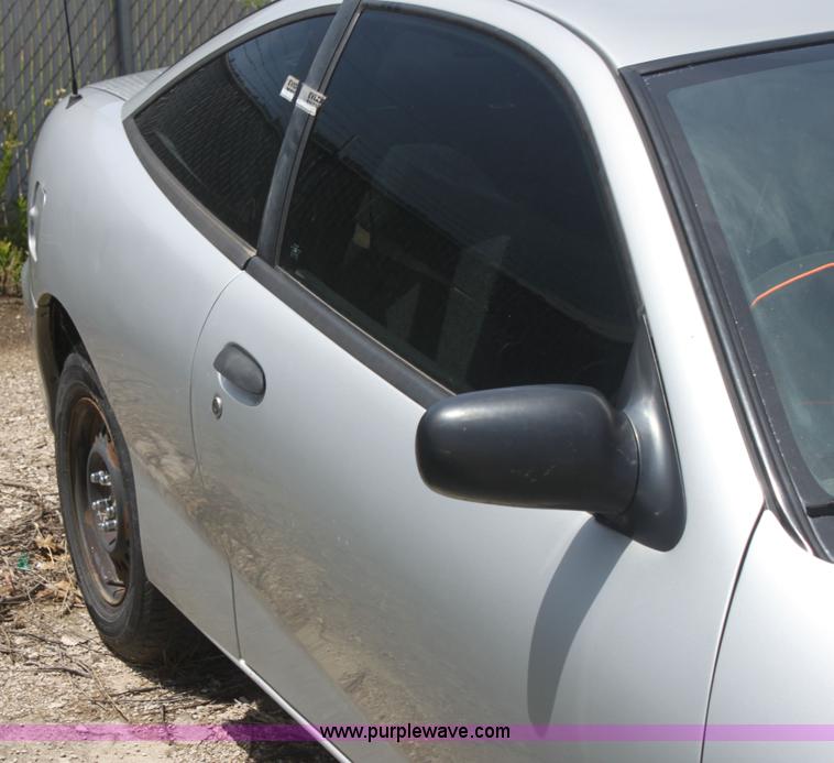 image for item I7367 2000 Chevrolet Cavalier