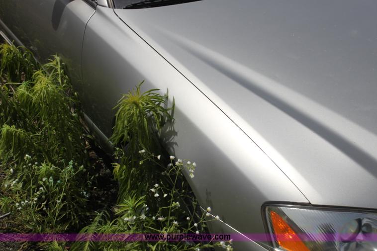 image for item I7370 2001 Mazda Millenia