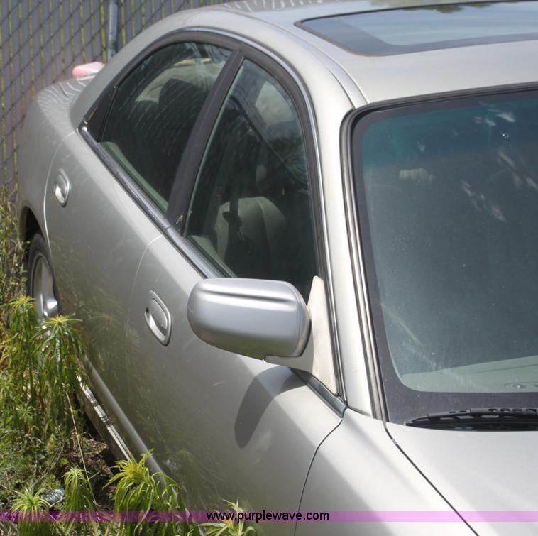 image for item I7370 2001 Mazda Millenia