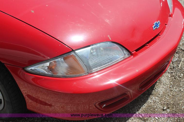 image for item I7371 2001 Chevrolet Cavalier