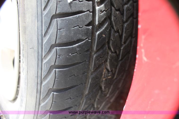 image for item I7371 2001 Chevrolet Cavalier