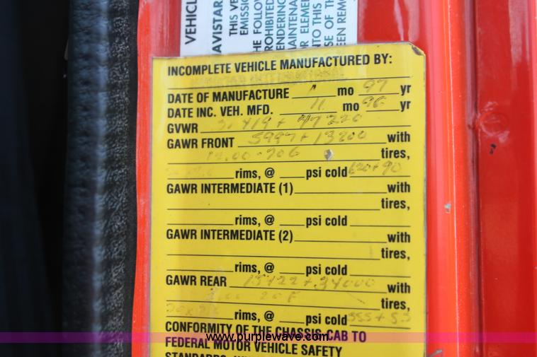 image for item I7404 1997 International 4900 dump truck