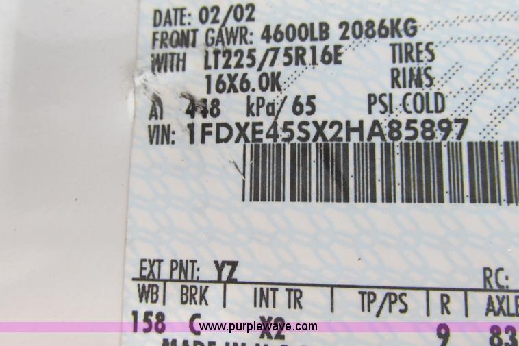 image for item I9588 2002 Ford Econoline E450 2200 VIP bus