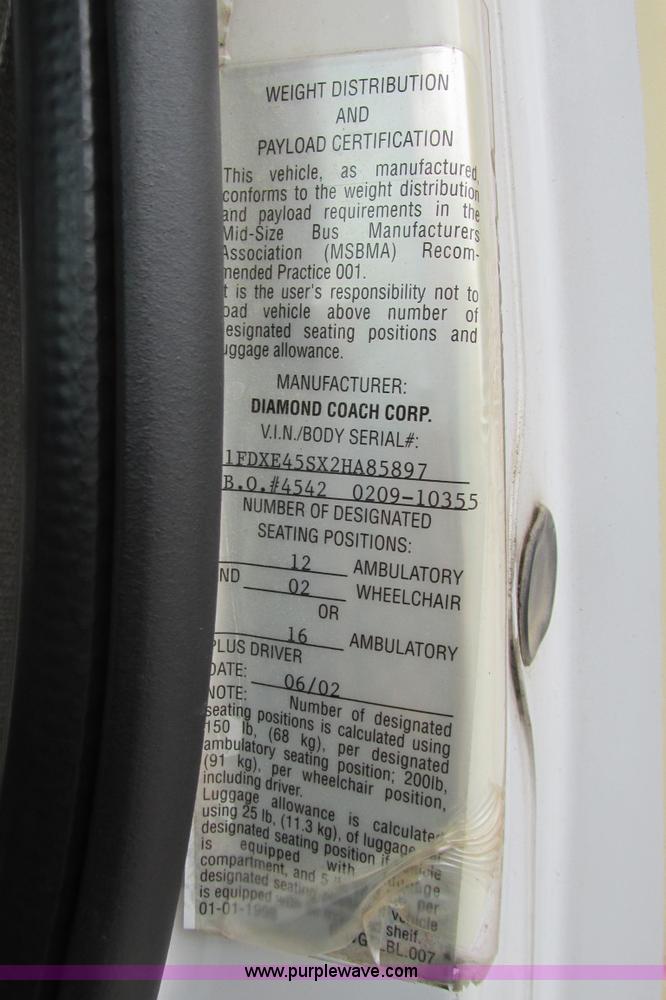 image for item I9588 2002 Ford Econoline E450 2200 VIP bus