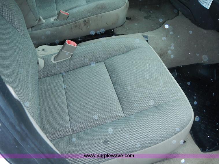 image for item J3221 2010 Ford Crown Victoria Police Interceptor