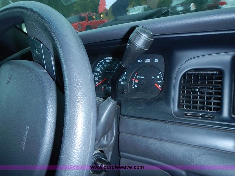 image for item J3222 2005 Ford Crown Victoria Police Interceptor