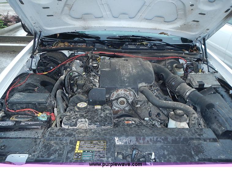 image for item J3222 2005 Ford Crown Victoria Police Interceptor