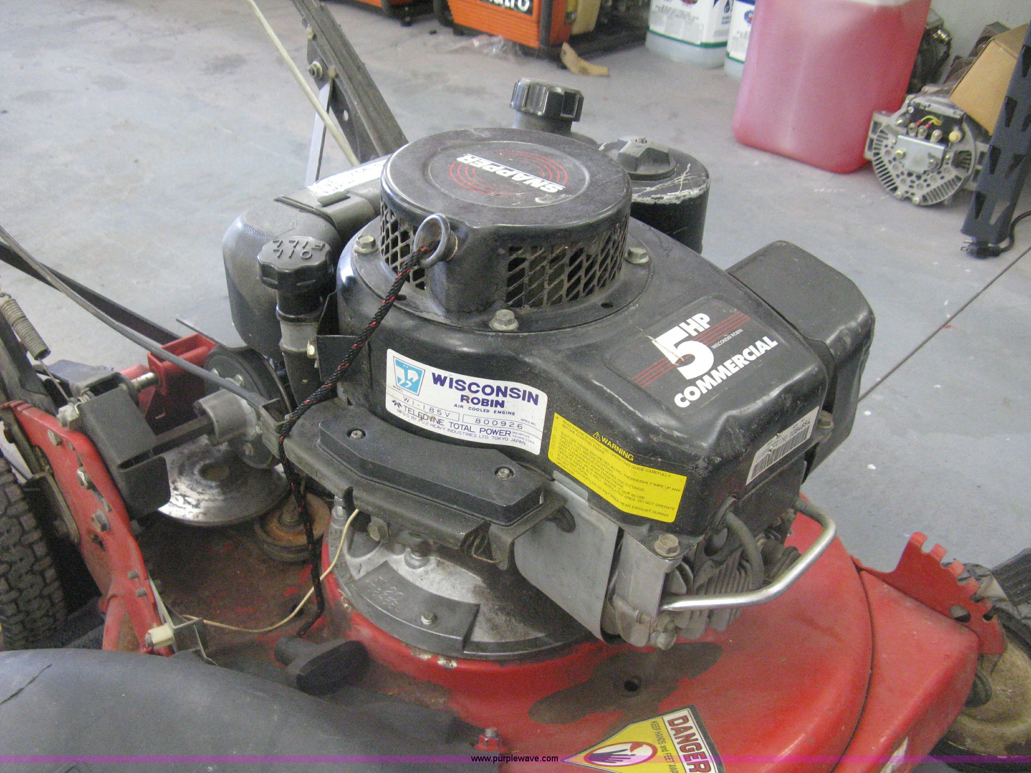 Snapper commercial walkbehind lawn mower in Wichita, KS Item AS9073