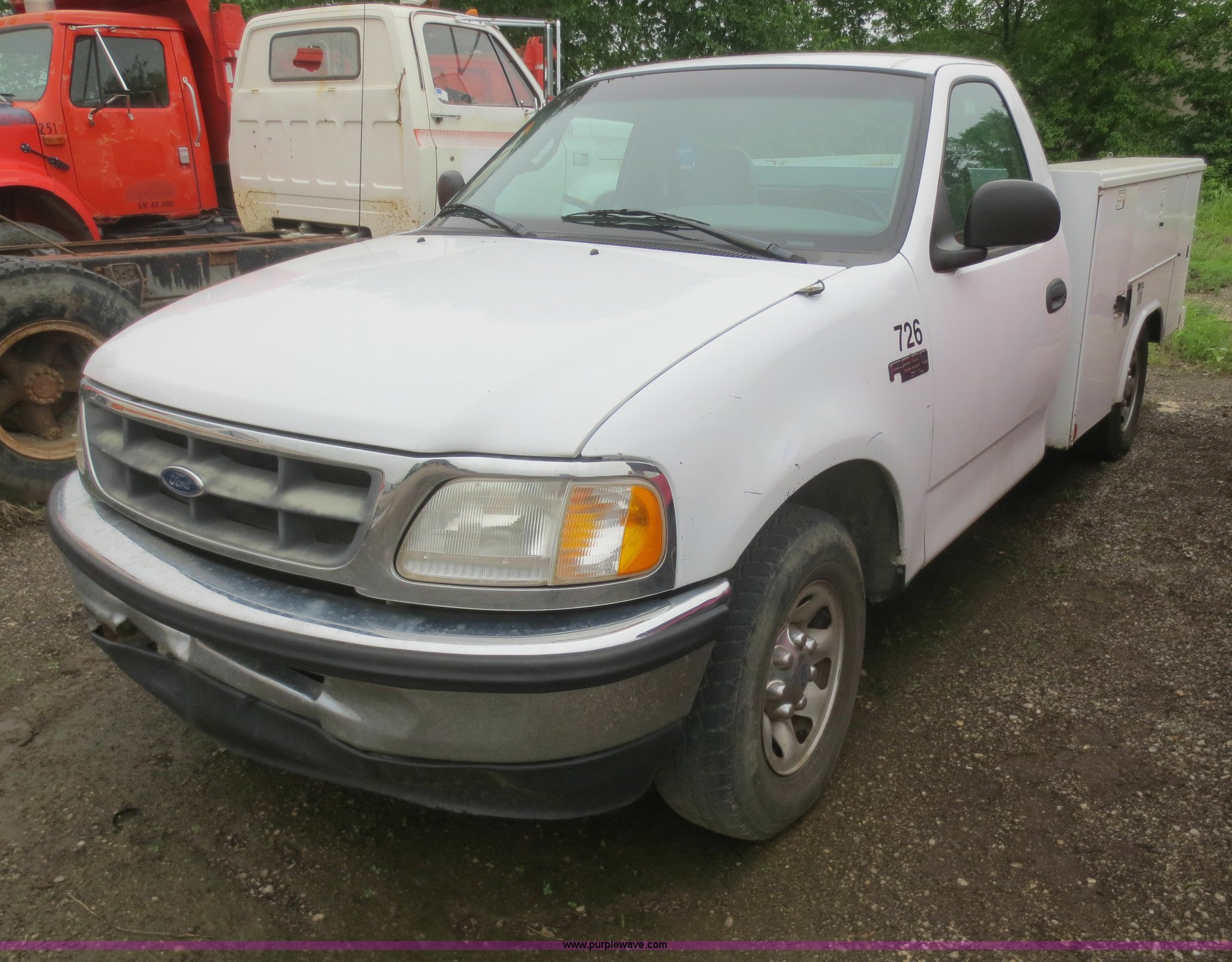 1997 Ford F250 XL HD utility truck in Fort Scott, KS | Item D2063
