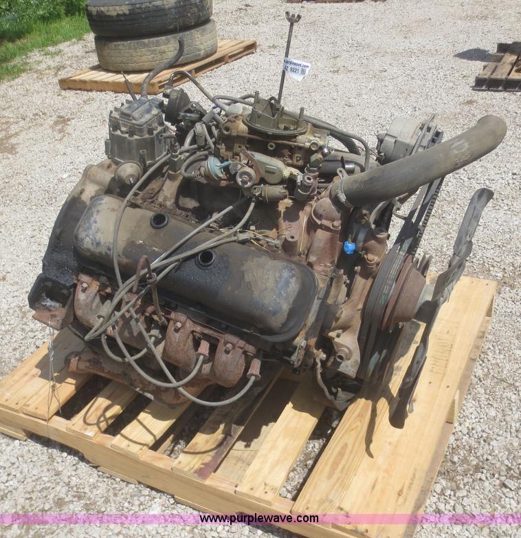image for item AZ9221 1979 Chevrolet 366 eight cylinder gas engine