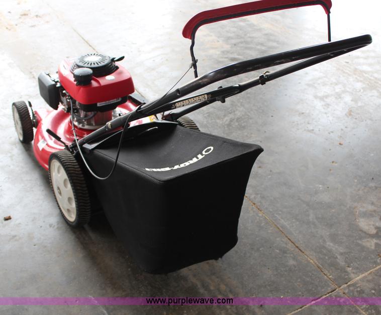 image for item AZ9751 Troy-Bilt 21" push mower