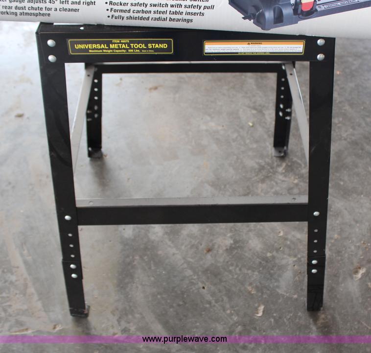 image for item AZ9754 Central Machinery 10" table saw