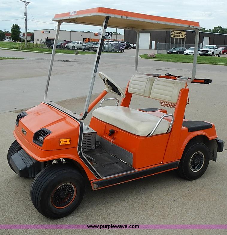 image for item BA9734 Yamaha electric golf cart