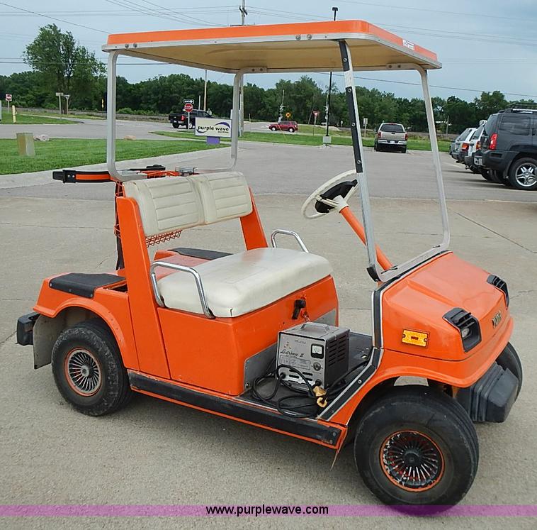 image for item BA9734 Yamaha electric golf cart