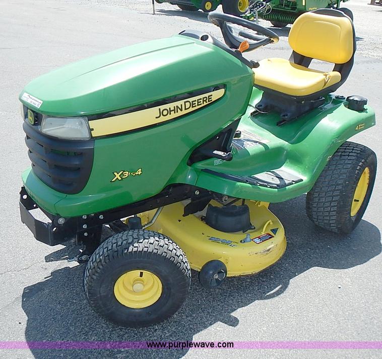 image for item BB9968 John Deere X304 lawn mower