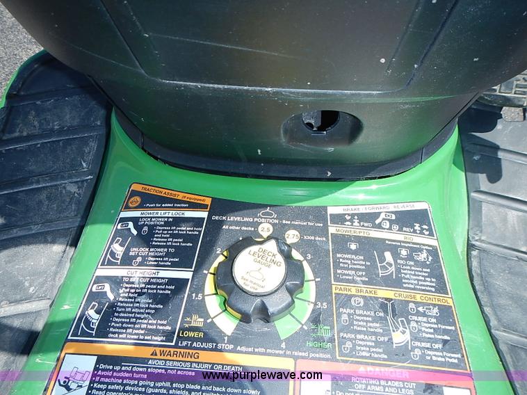 image for item BB9968 John Deere X304 lawn mower