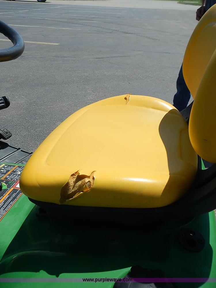 image for item BB9968 John Deere X304 lawn mower