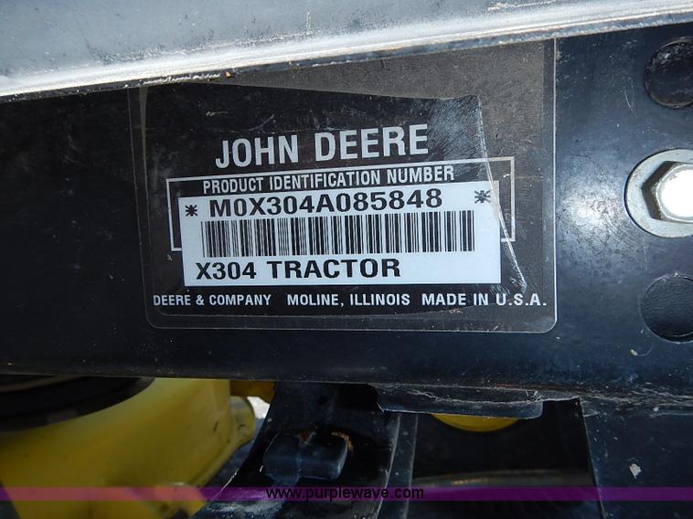 image for item BB9968 John Deere X304 lawn mower