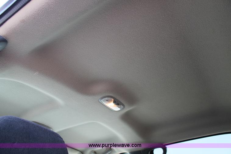 image for item C3856 2002 Chevrolet Silverado 2500HD Crew Cab pickup truck