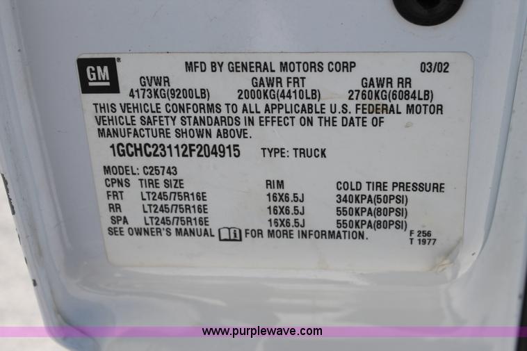 image for item C3856 2002 Chevrolet Silverado 2500HD Crew Cab pickup truck