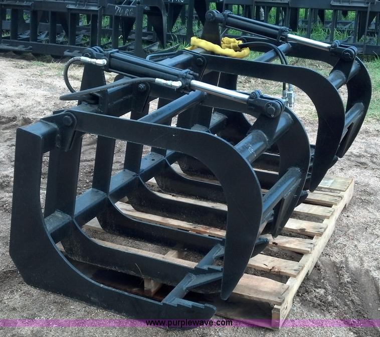 image for item D1027 66" upgraded E-Series root/brush grapple