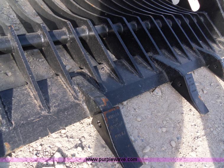 image for item D1030 Wildkat 66" heavy duty rock bucket