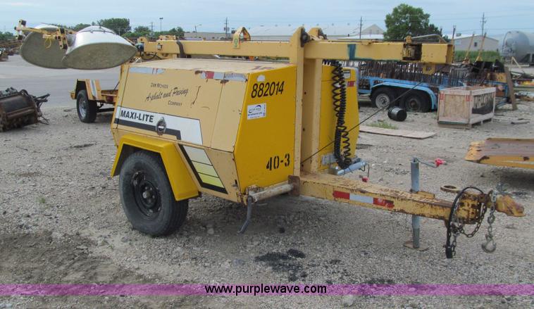 image for item E4902 Allmand Maxi-Lite portable light tower