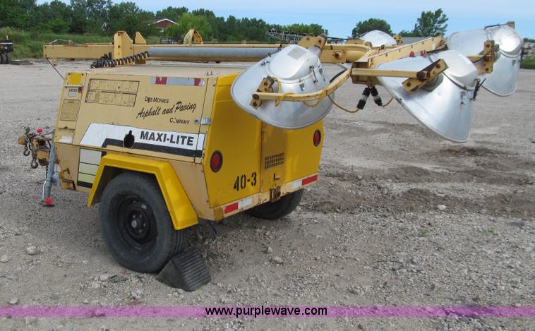 image for item E4902 Allmand Maxi-Lite portable light tower