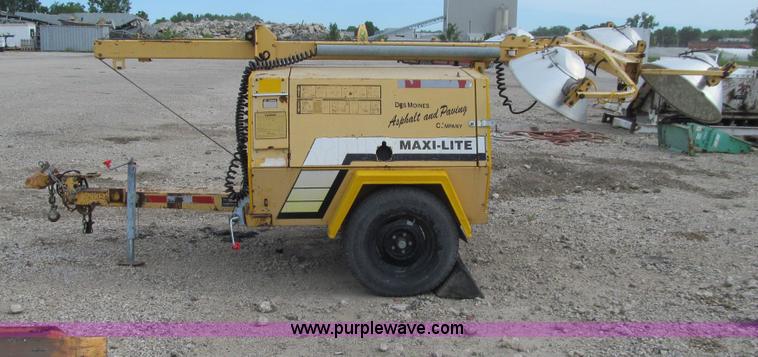 image for item E4902 Allmand Maxi-Lite portable light tower