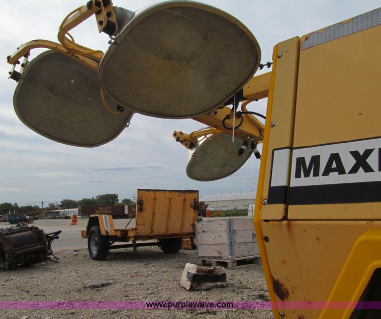 image for item E4902 Allmand Maxi-Lite portable light tower