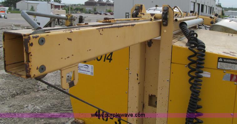 image for item E4902 Allmand Maxi-Lite portable light tower