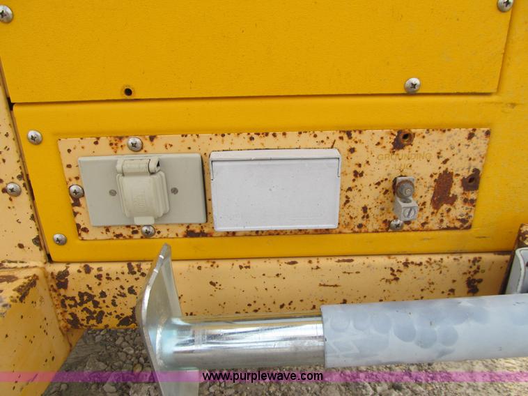 image for item E4902 Allmand Maxi-Lite portable light tower