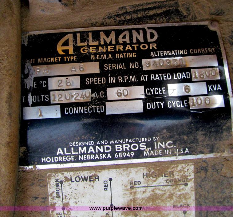 image for item E4902 Allmand Maxi-Lite portable light tower