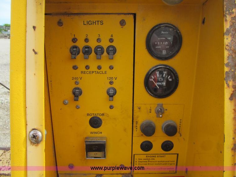 image for item E4902 Allmand Maxi-Lite portable light tower