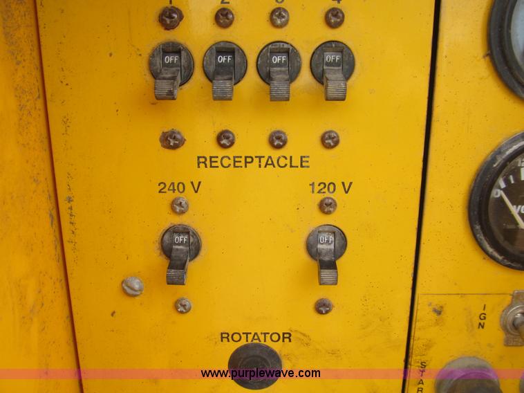 image for item E4902 Allmand Maxi-Lite portable light tower