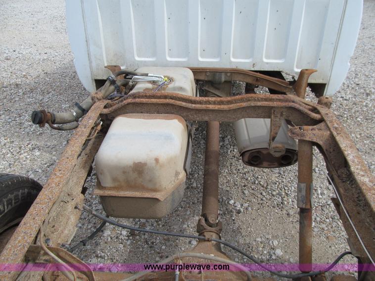 image for item E4904 1994 Chevrolet 2500 pickup truck