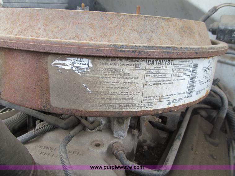 image for item E4904 1994 Chevrolet 2500 pickup truck