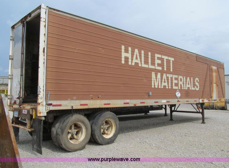 image for item E4906 1977 Great Dane 711TR-45 dry van trailer