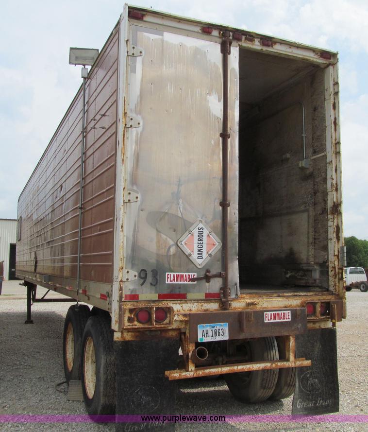 image for item E4906 1977 Great Dane 711TR-45 dry van trailer