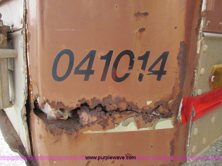 image for item E4906 1977 Great Dane 711TR-45 dry van trailer