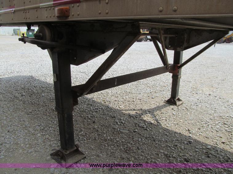 image for item E4906 1977 Great Dane 711TR-45 dry van trailer