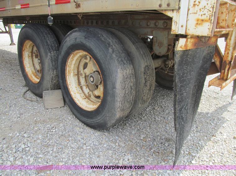 image for item E4906 1977 Great Dane 711TR-45 dry van trailer