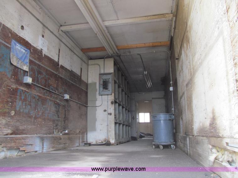 image for item E4906 1977 Great Dane 711TR-45 dry van trailer