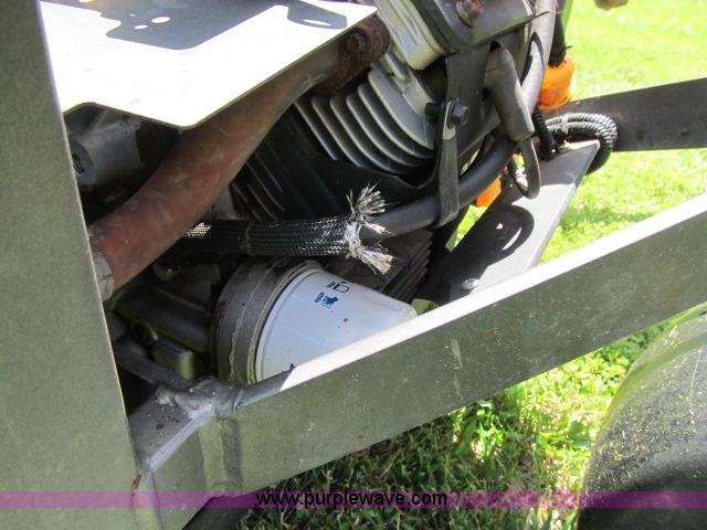 image for item F4909 1997 Walker MTSD ZTR lawn mower